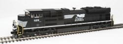 EMD SD70ACe UP #9061 by Walthers
